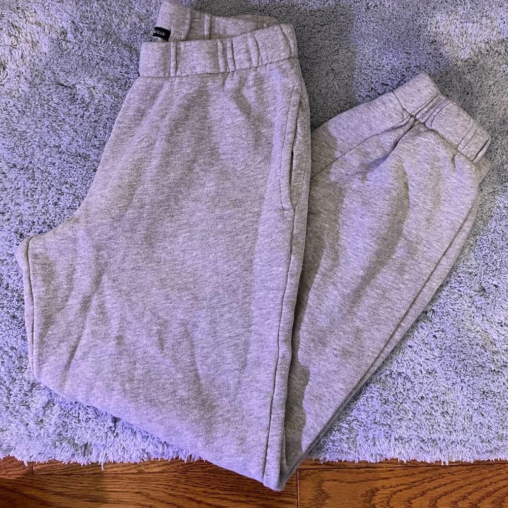 Gray Brandy Melville Sweat pants